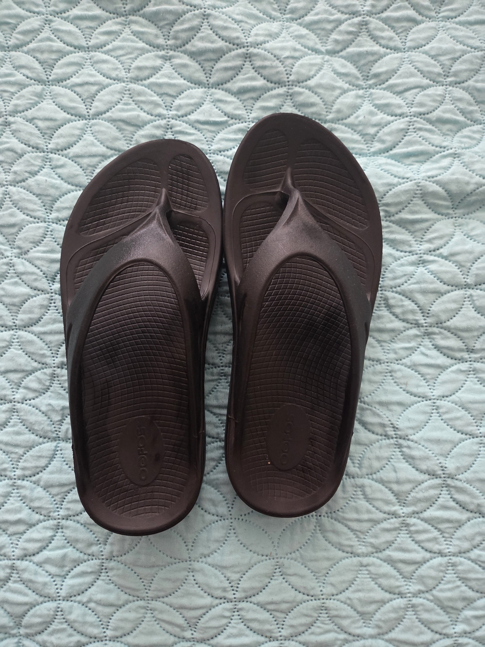 Oofos Unisex Recovery Sandals